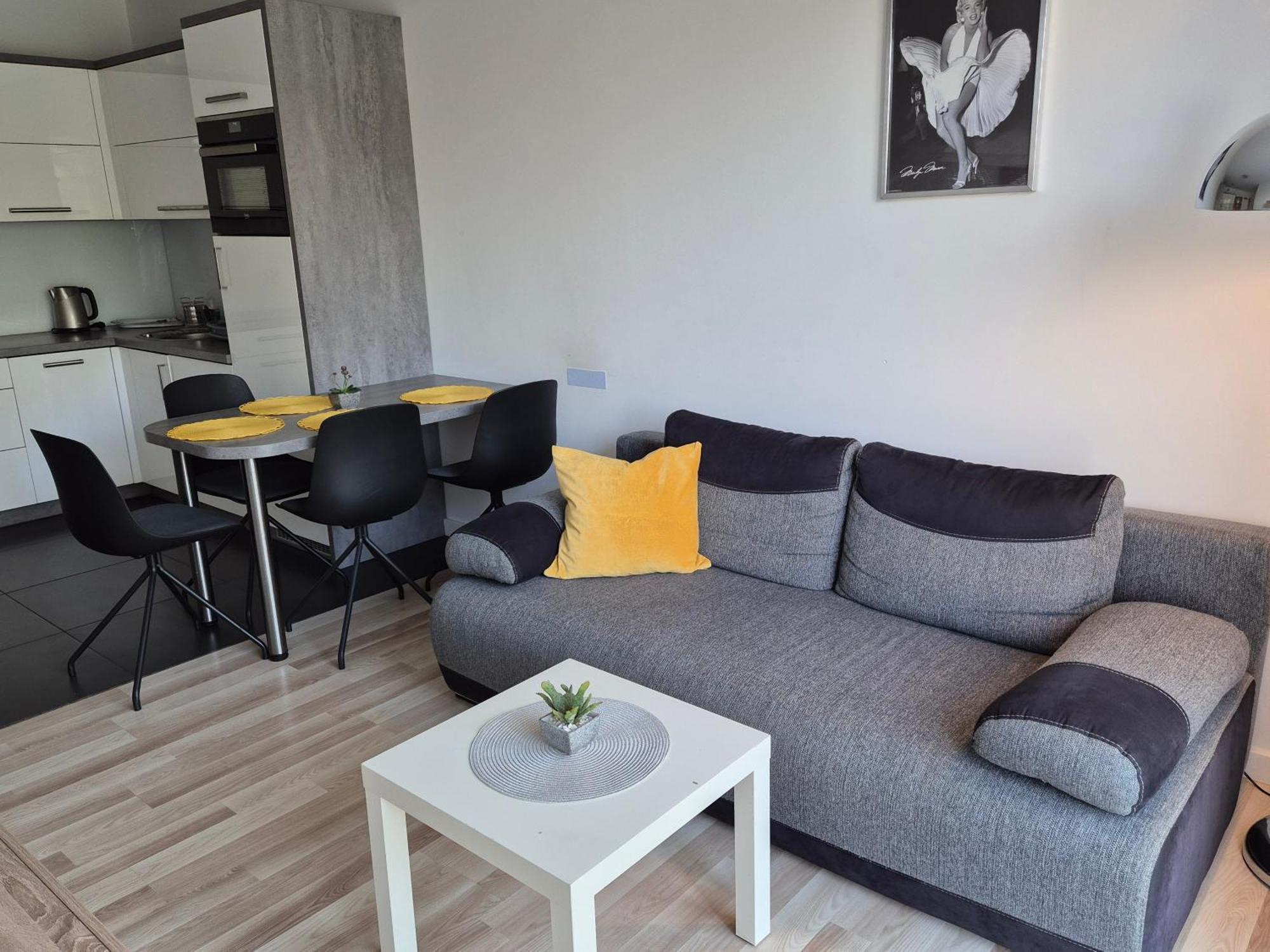 Apartment Vanessa W Centrum 600 M Od Morza Kolobrzeg